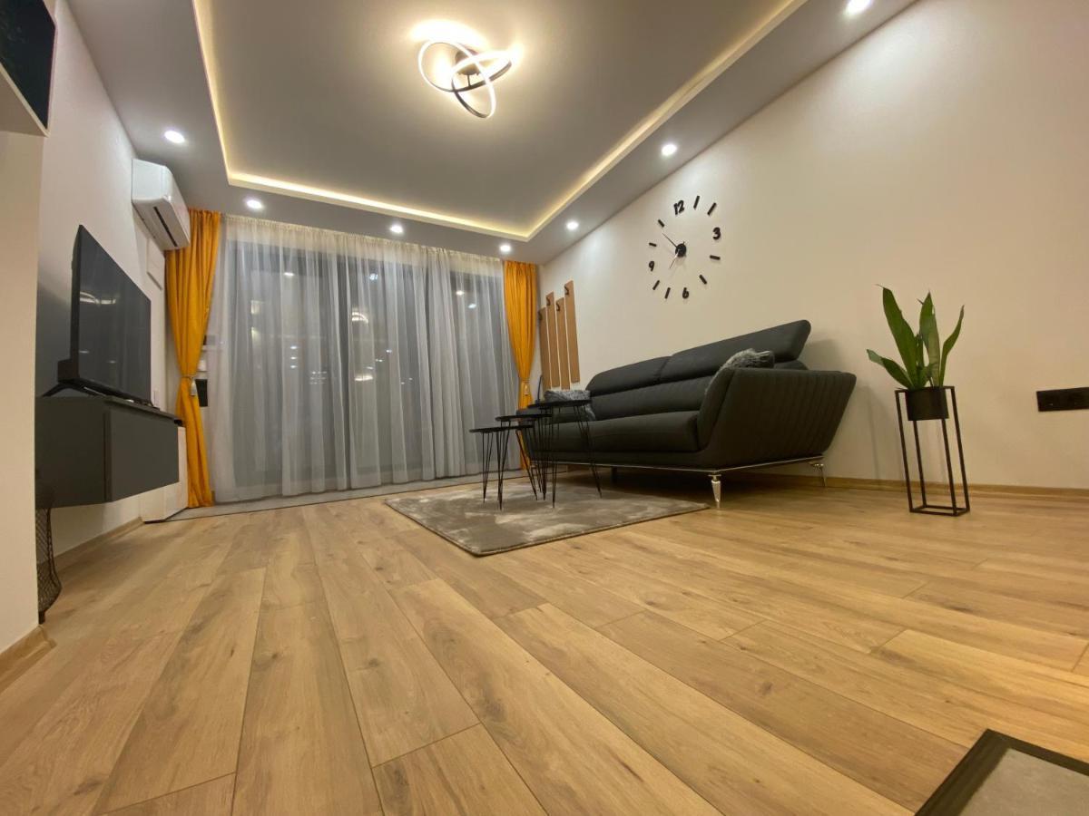 Dv13 Luxury Suite Sofia Center Ngoại thất bức ảnh