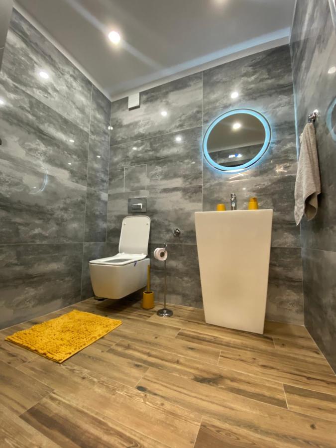 Dv13 Luxury Suite Sofia Center Ngoại thất bức ảnh